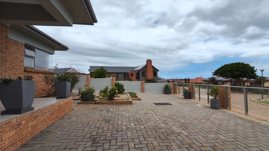 3 Bedroom Property for Sale in Monte Christo Western Cape